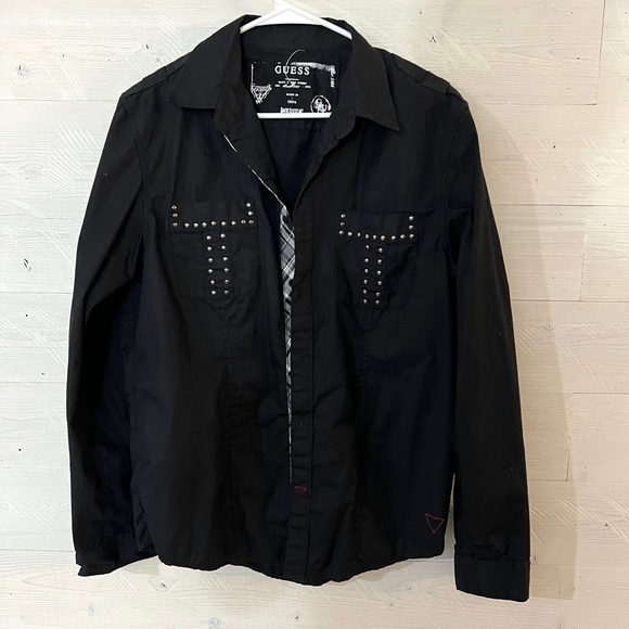 Guess shirt size m - Picture 1 of 3